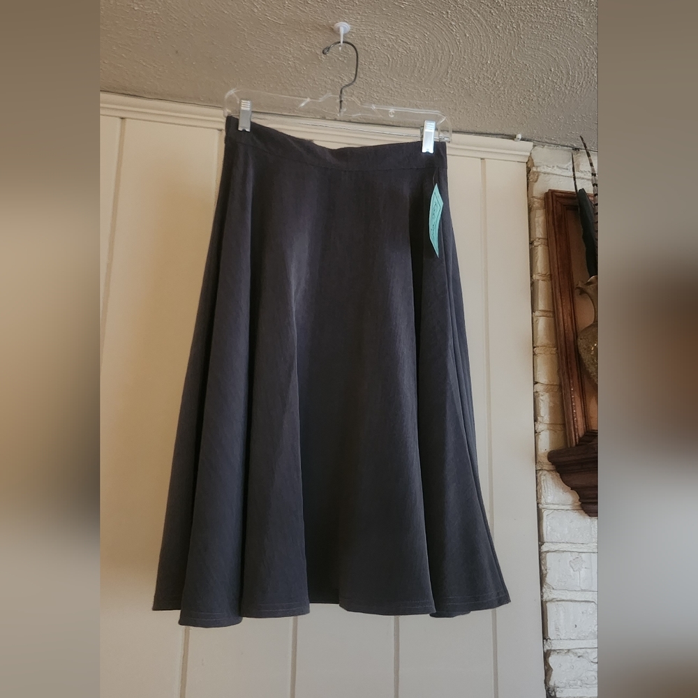RockSteady Retro A-Line Skirt, Size Medium / Size 4